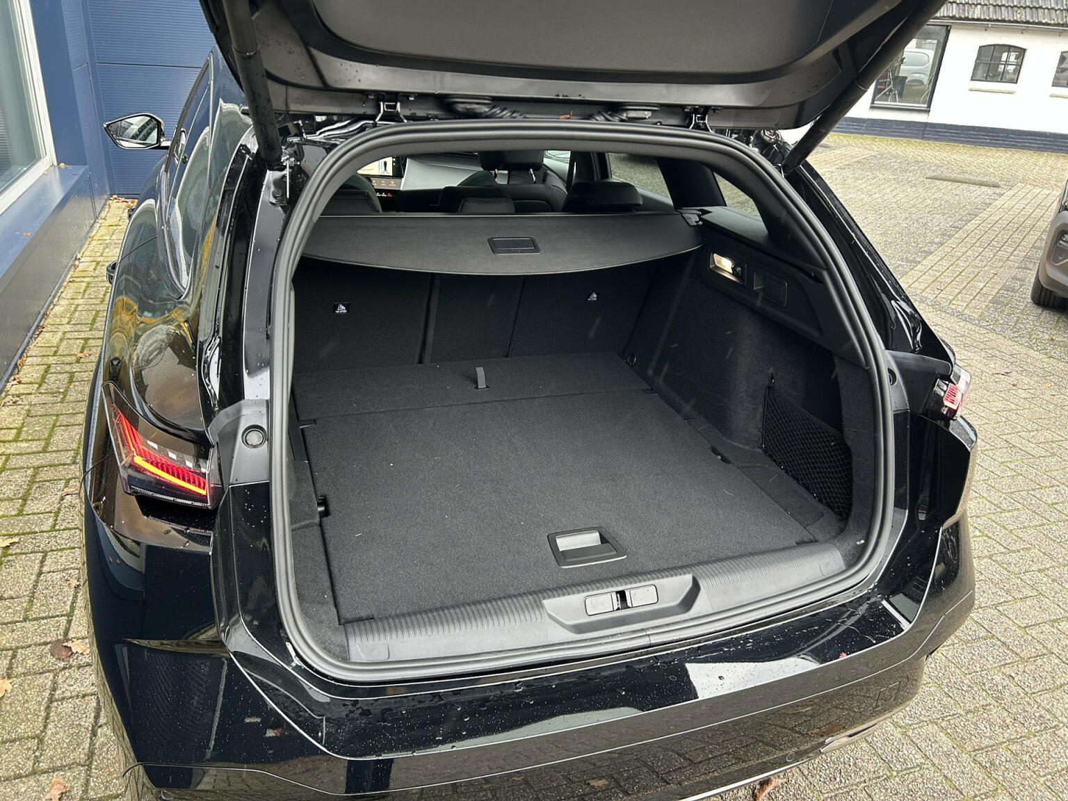 Peugeot-308-25